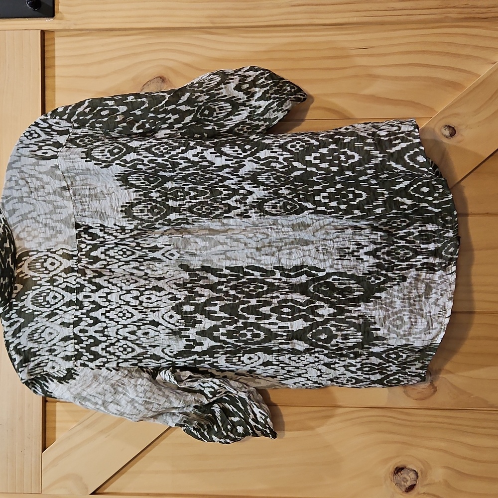 Ruby Rd. | Abstract Patterned Sheer Top | Medium - Picture 4 of 4